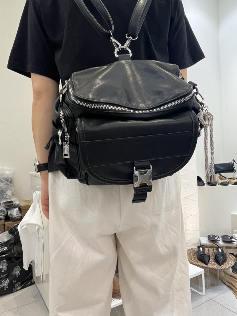 OPPA-女鞋韓國直郵東大門代購女士新品時尚推薦休閑雙肩背包OPPA雙肩背包