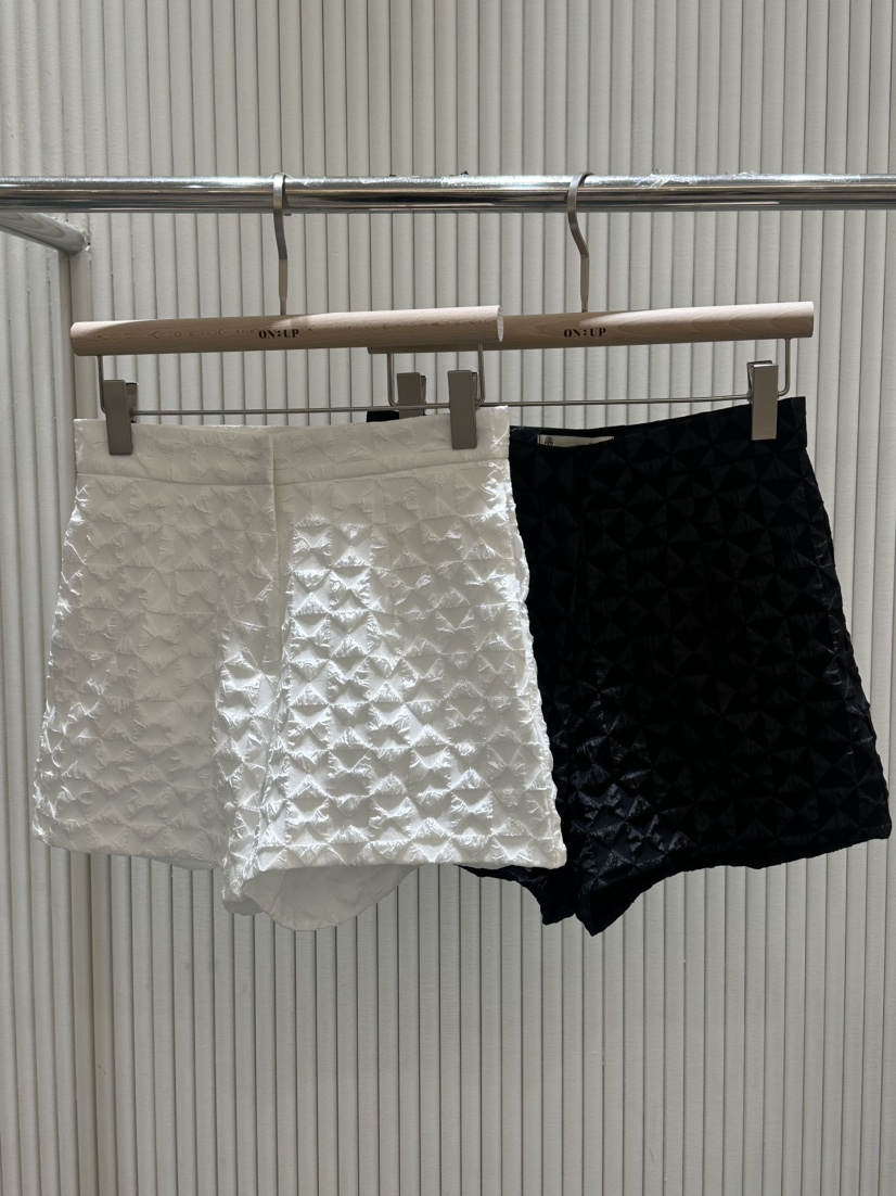 ON:UP韓國直郵女裝新款真品熱賣24春夏推薦休閑人氣短褲ON:UP短褲