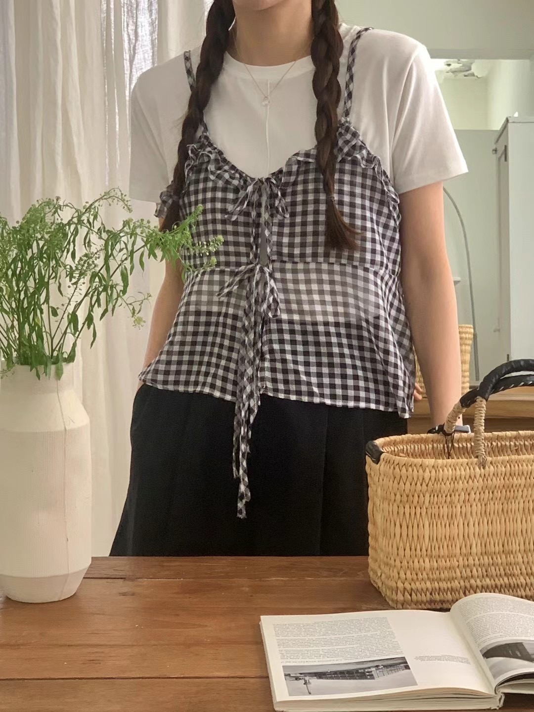 IKMOOI韓國直郵東大門實拍女裝新款職業24春夏熱賣吊帶背心IKMOOI吊帶/背心圖色2
