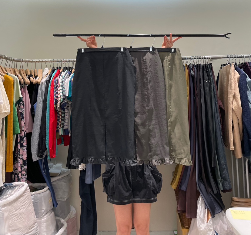 SOLD OUT韓國直郵東大門實拍女裝新款真品熱賣時尚長裙秋款FLat OGI長裙