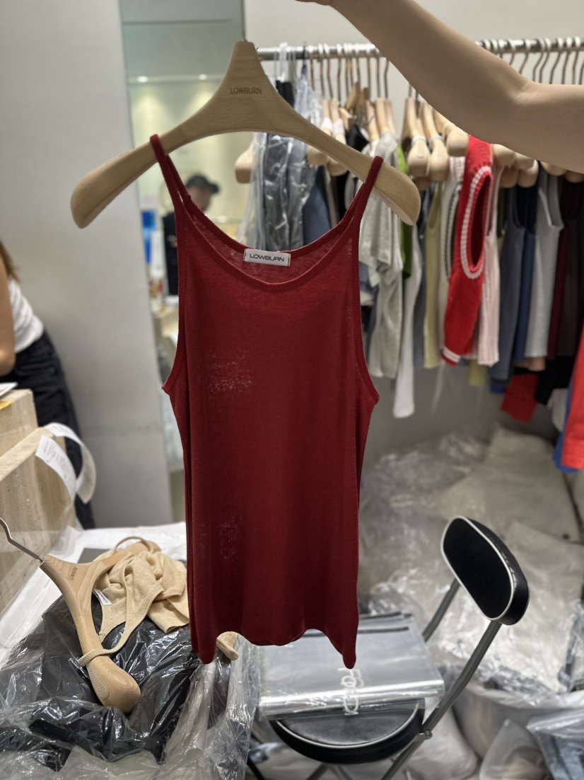 LOWBURN直郵韓國代購女裝新品推薦真品24春夏職業吊帶背心LOWBURN吊帶/背心圖色2