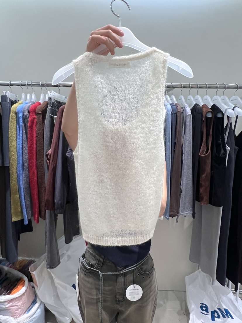 SOLD OUT韓國直郵東大門實拍女裝新款職業人氣吊帶背心秋款FLat OGI吊帶/背心