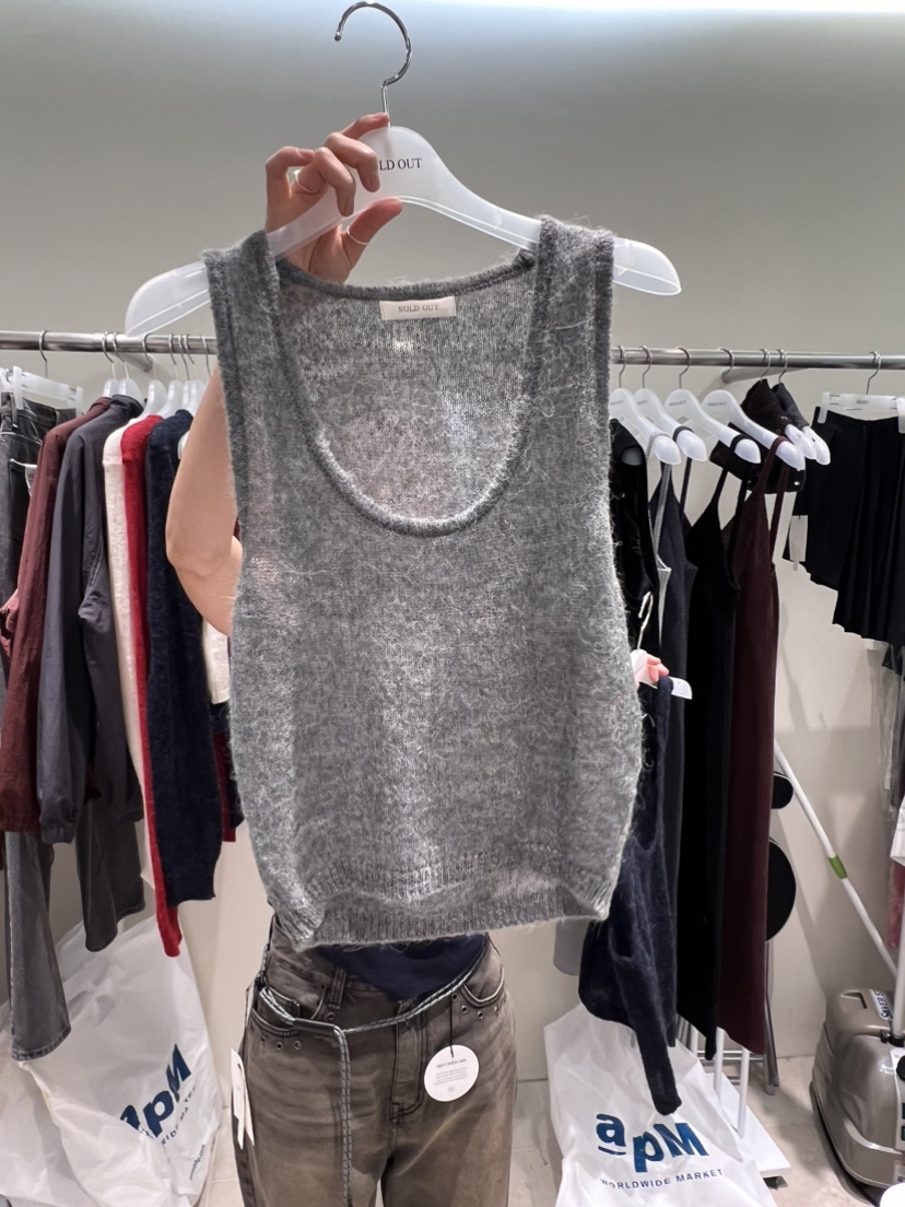 SOLD OUT韓國直郵東大門實拍女裝新款職業人氣吊帶背心秋款FLat OGI吊帶/背心圖色3