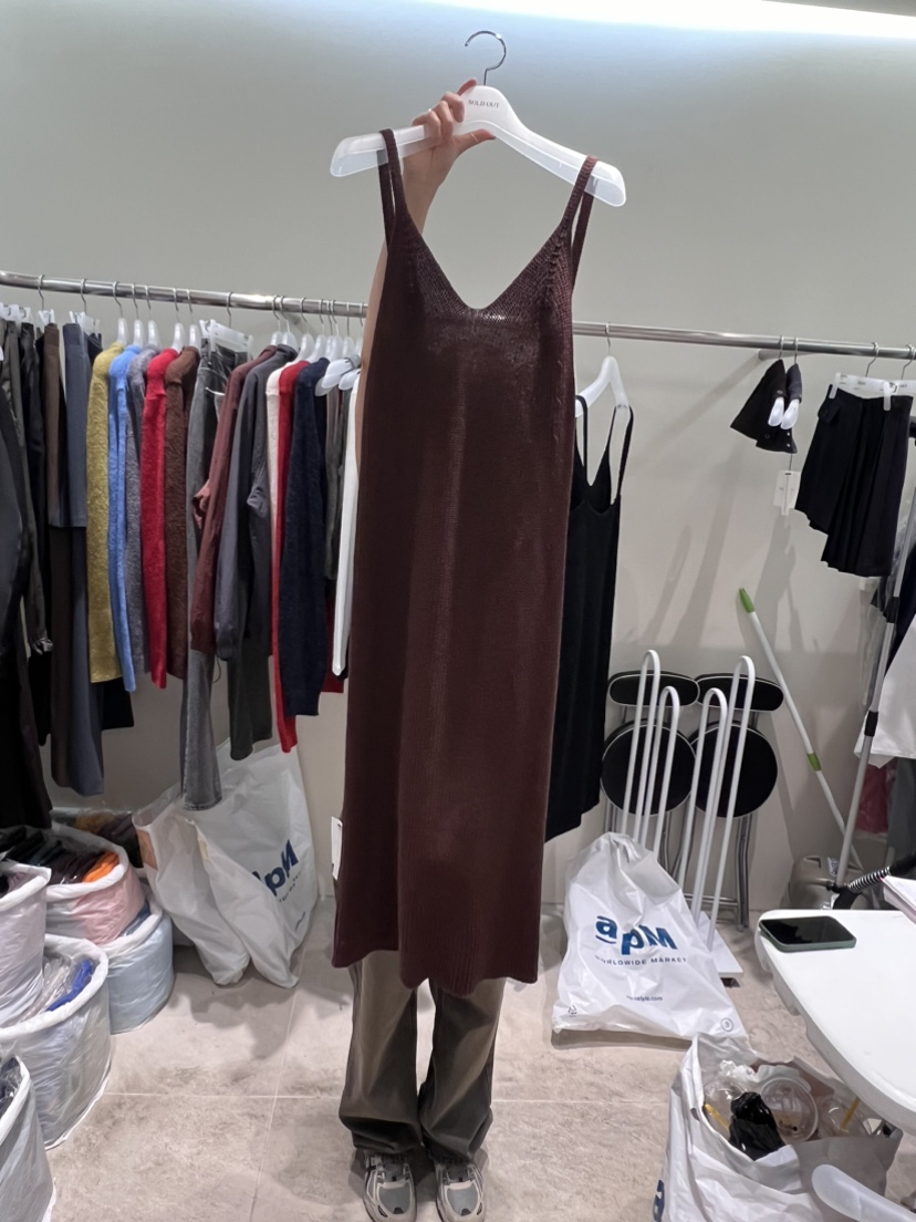 SOLD OUT韓國直郵東大門代購女裝新款人氣推薦時尚連衣裙秋款FLat OGI連衣裙圖色3
