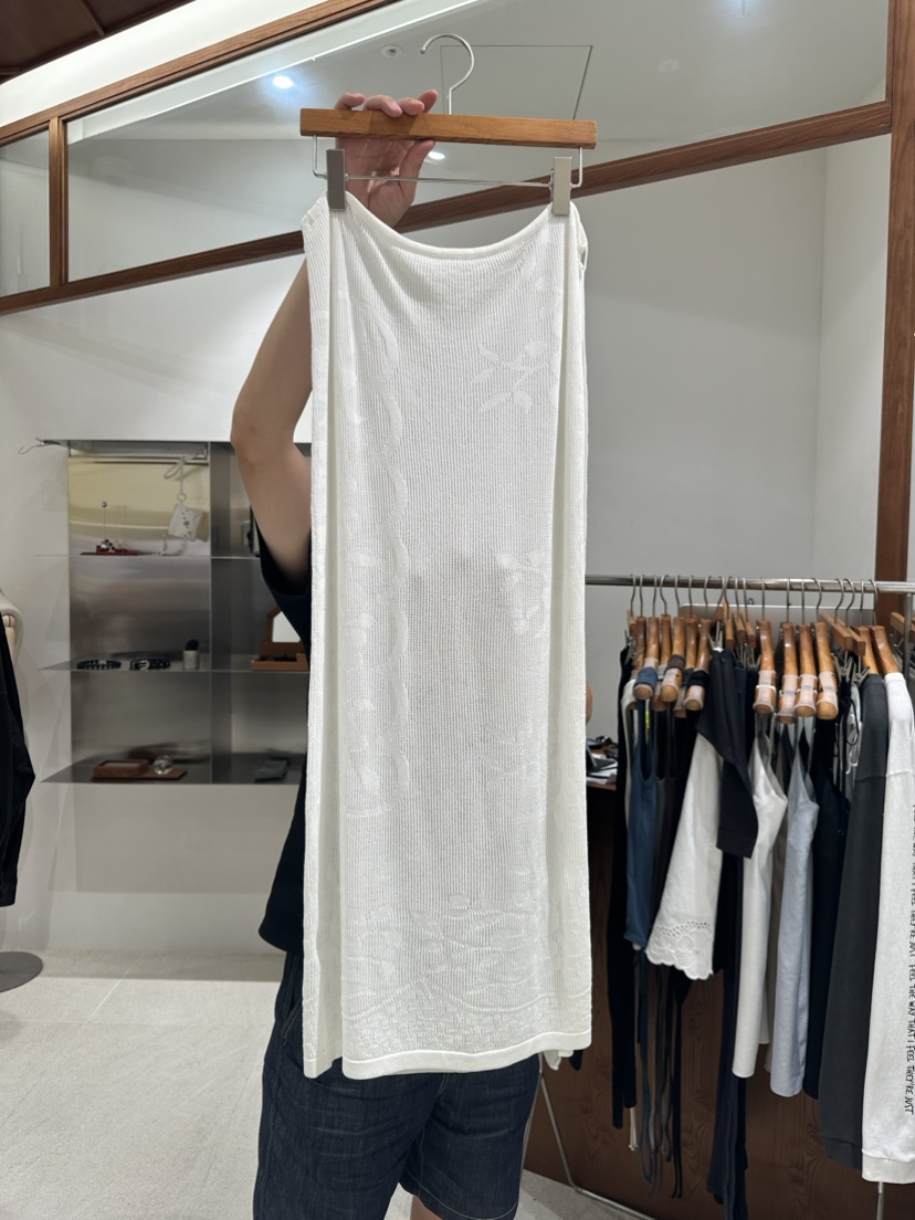Tempting韓國直郵東大門實拍女裝新品時尚人氣熱賣長裙秋款TEMPTING長裙圖色1
