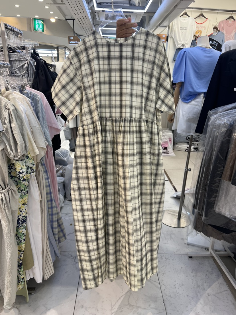 PLANTS ON GRAY韓國直郵東大門實拍女裝新款人氣連衣裙格紋PLANTS ON GRAY連衣裙圖色2