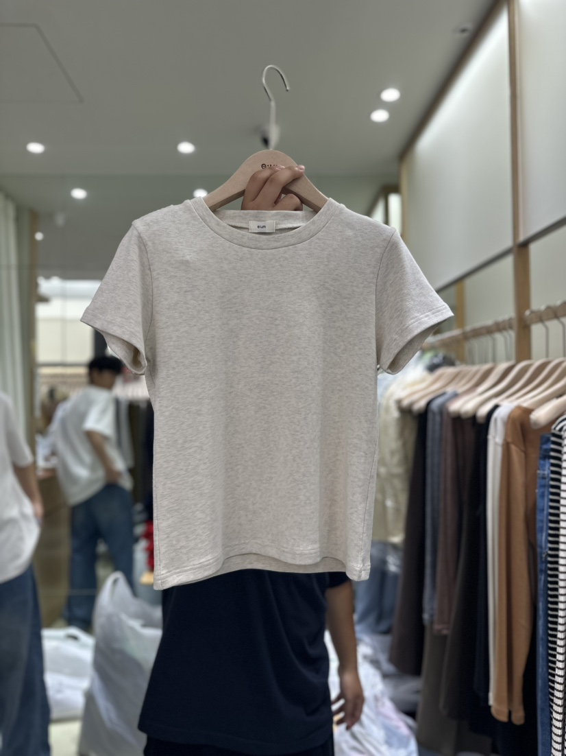 eum韓國直郵女裝新品推薦24春夏熱賣休閑真品人氣T恤秋款EUMT恤圖色1
