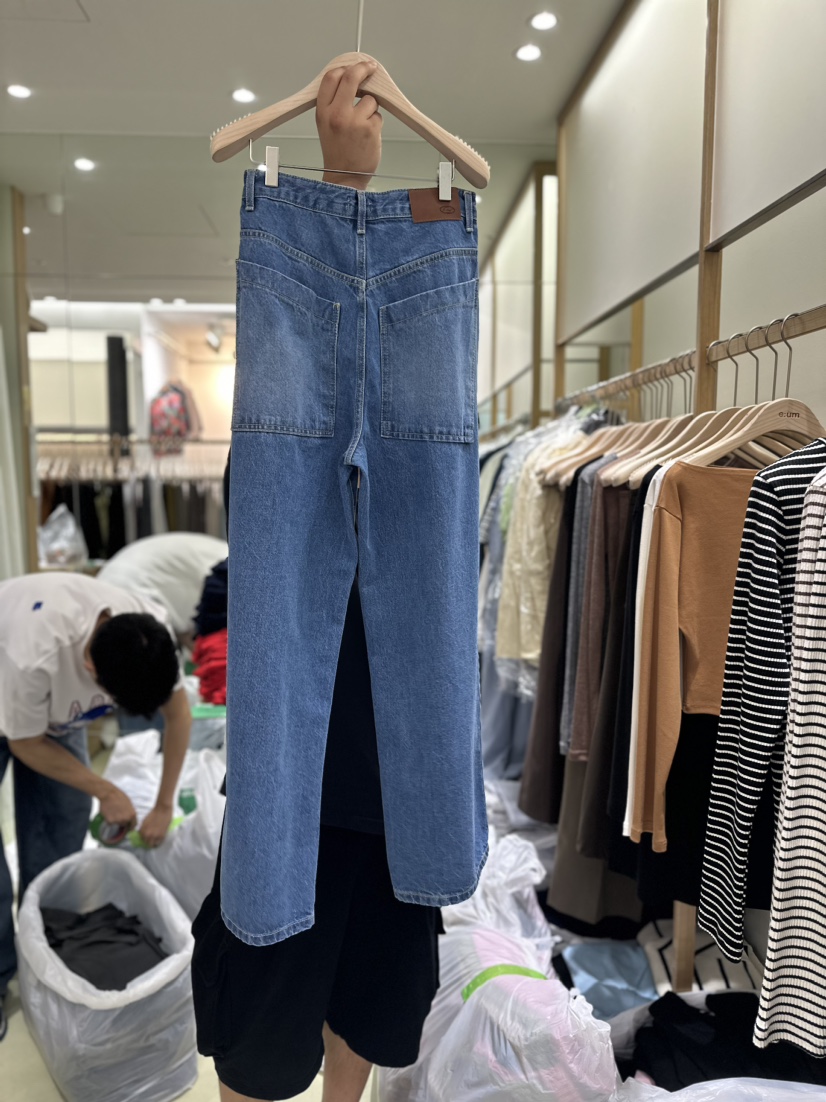 eum韓國直郵東大門代購女裝新款推薦人氣熱賣牛仔褲牛仔布秋款EUM牛仔褲