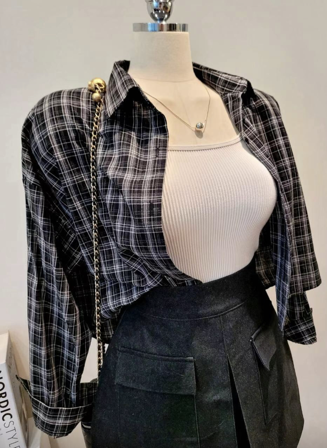 A BLACK直郵韓國代購女裝新款24秋夏時尚人氣襯衫蕾絲衫A BLACK襯衫/蕾絲衫