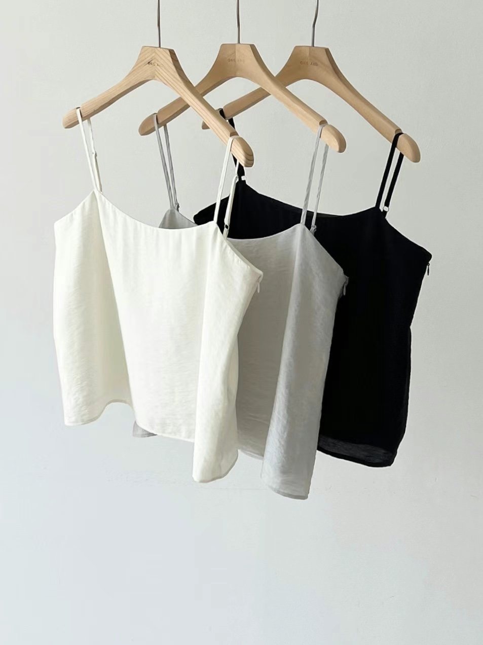 ONE AND直郵韓國代購女裝新品真品休閑熱賣24春夏吊帶背心ONE AND-2件起訂吊帶/背心