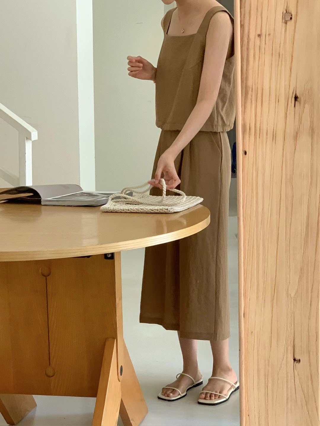 POLLEN東大門直郵女裝新款熱賣推薦真品職業休閑時尚吊帶背心POLLEN吊帶/背心