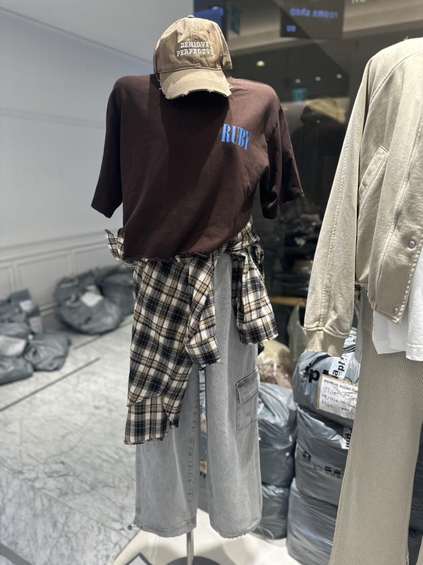 ROOMS SHOP韓國直郵東大門實拍女裝新款熱賣職業人氣休閑T恤ROOMS_SHOPT恤