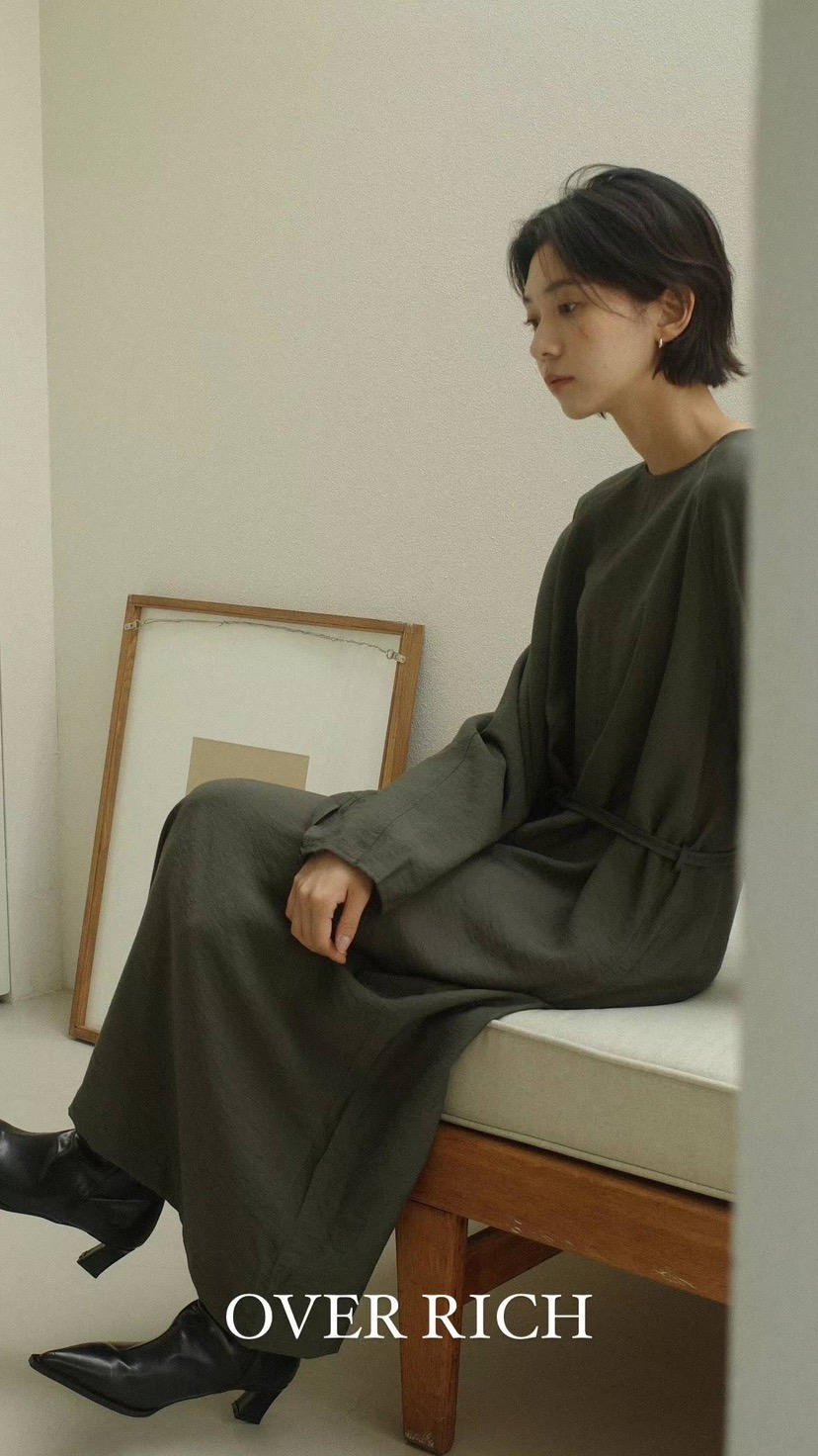 OVER RICH直郵韓國代購女裝新品休閑24春夏人氣職業連衣裙OVER RICH連衣裙