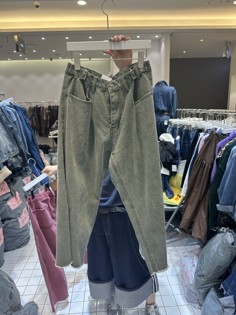 ITZEL韓國直郵東大門實拍女裝新品職業熱賣24春夏推薦牛仔褲ITZEL牛仔褲圖色2