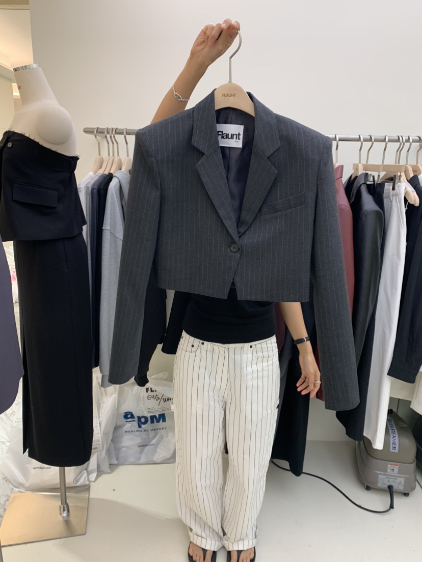 Flaunt韓國直郵女裝新品熱賣真品人氣推薦職業24春夏西裝西服FLAUNT西裝/西服圖色2