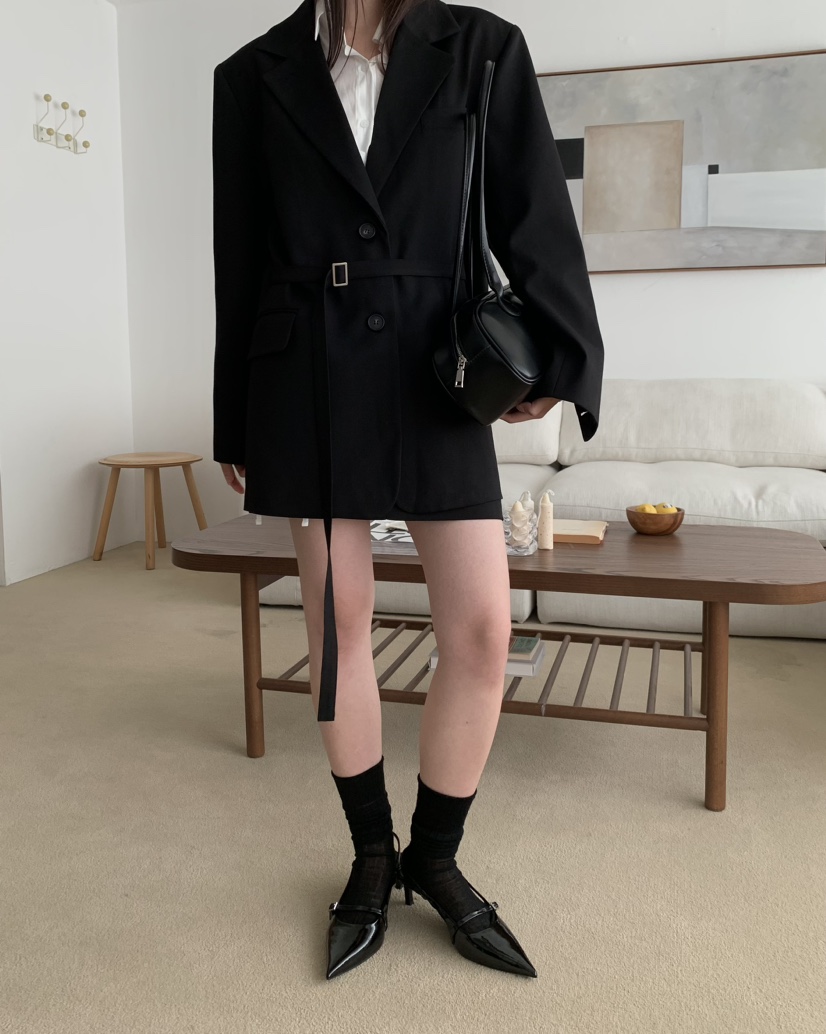 LOVE MOMENT韓國直郵東大門實拍女裝新品推薦西裝西服腰帶LOVE MOMENT西裝/西服