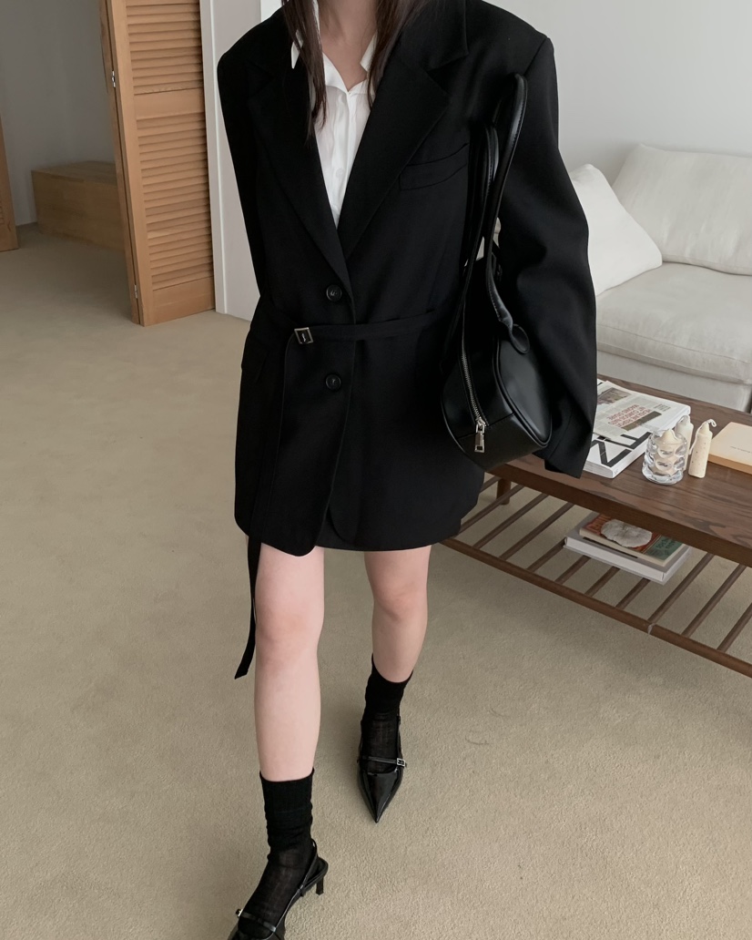 LOVE MOMENT韓國直郵東大門實拍女裝新品推薦西裝西服腰帶LOVE MOMENT西裝/西服