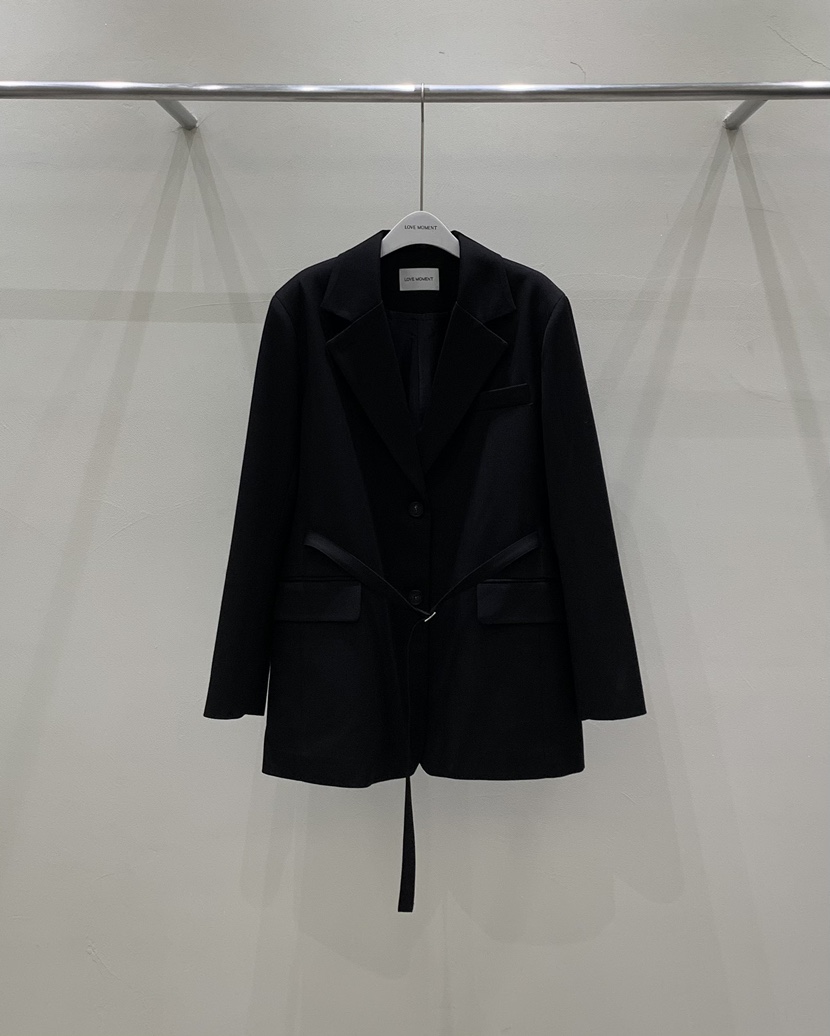 LOVE MOMENT韓國直郵東大門實拍女裝新品推薦西裝西服腰帶LOVE MOMENT西裝/西服