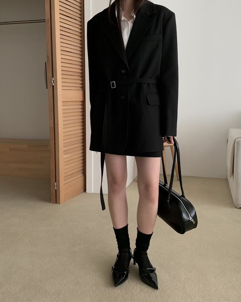 LOVE MOMENT韓國直郵東大門實拍女裝新品推薦西裝西服腰帶LOVE MOMENT西裝/西服圖色2
