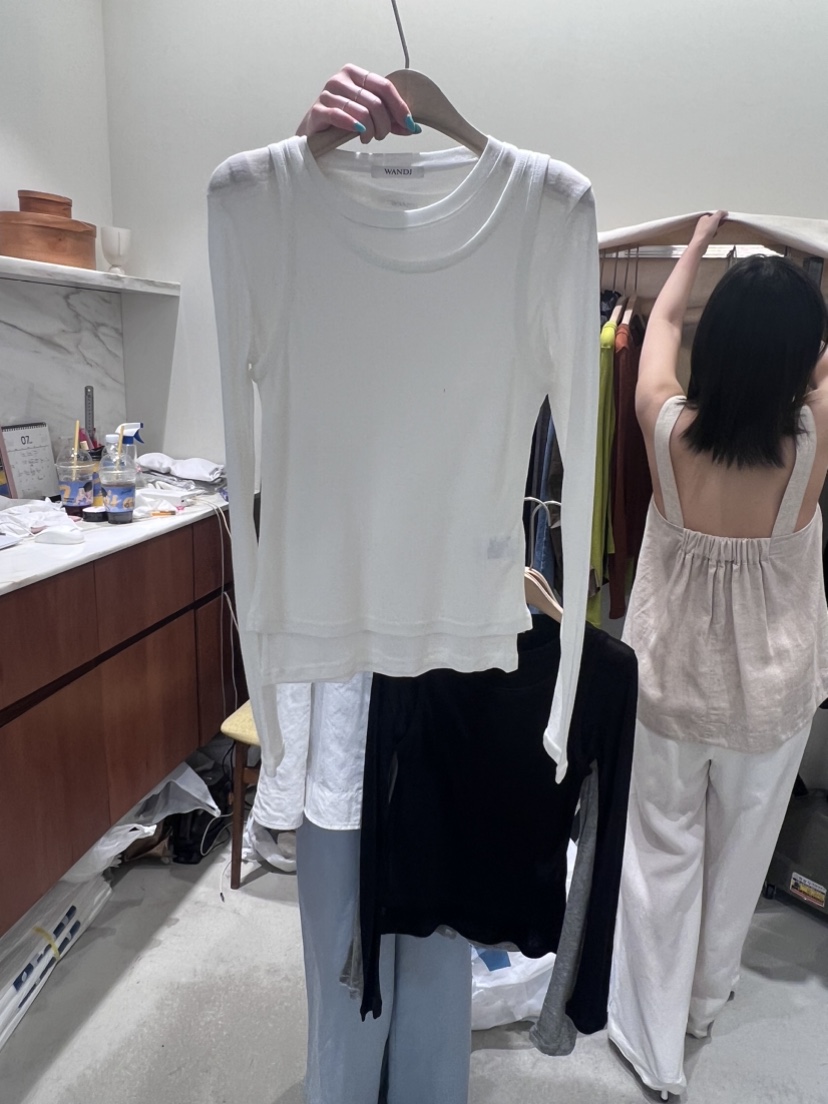 W AND J直郵韓國代購女裝新款時尚人氣真品24春夏長袖T恤W AND J長袖T恤