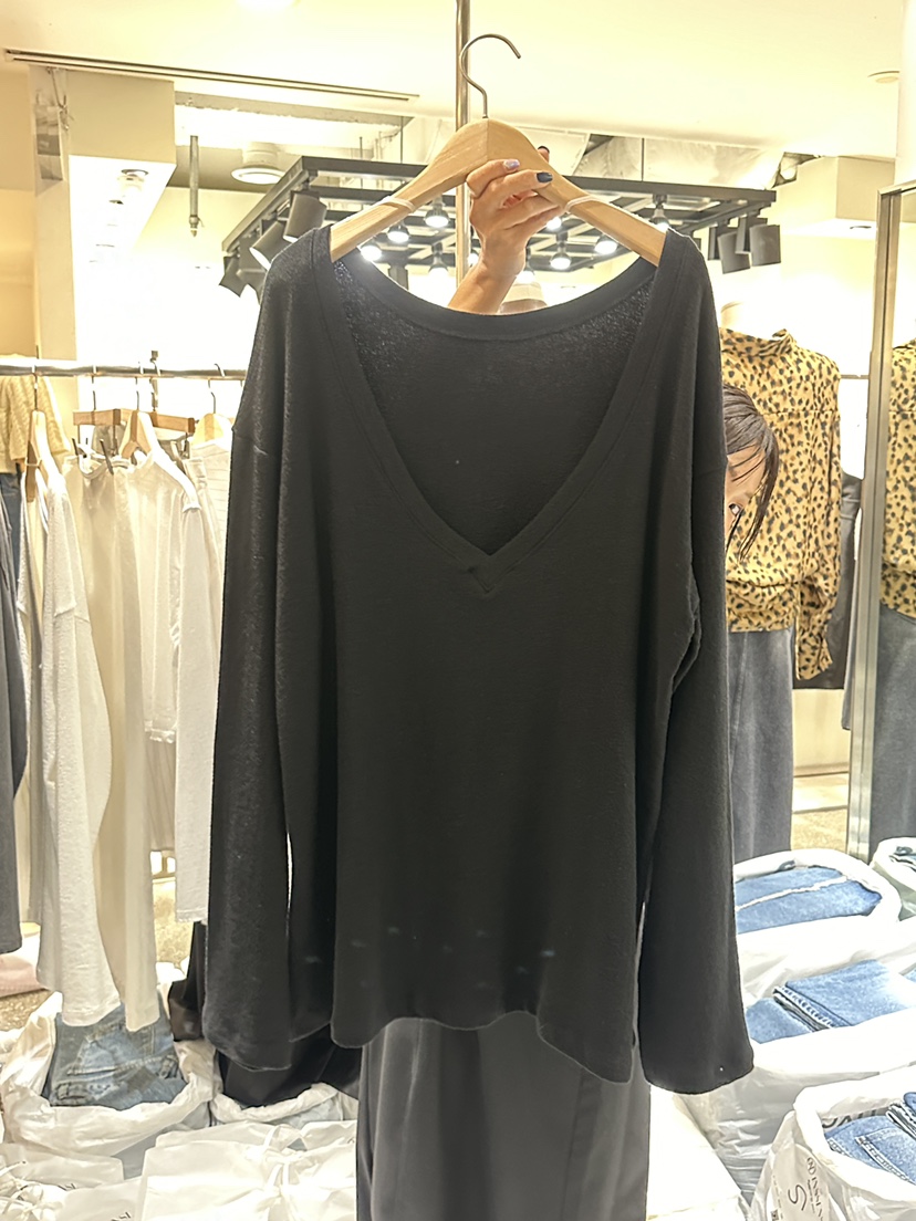 INSSENSE-A韓國直郵東大門實拍女裝新品時尚職業推薦人氣衛衣INSSENSE-A衛衣