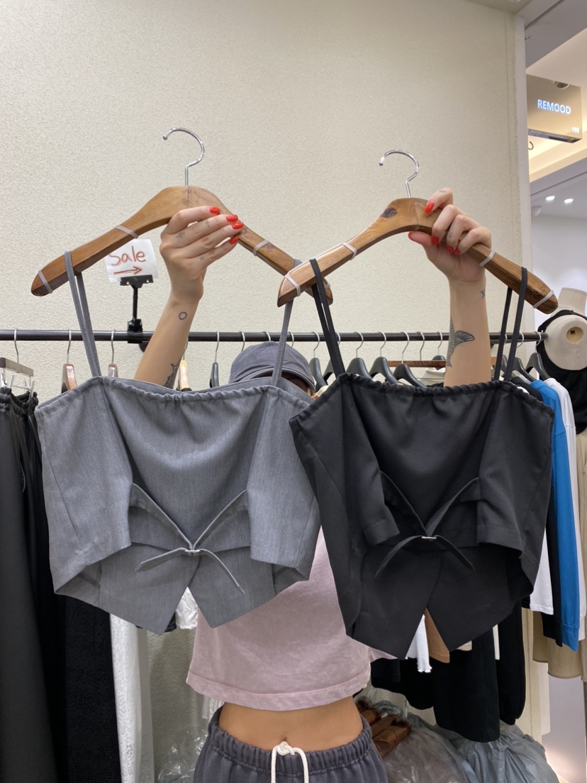 REMOOD韓國直郵東大門實拍女裝新款24春夏熱賣人氣吊帶背心FRENCH DOOR吊帶/背心