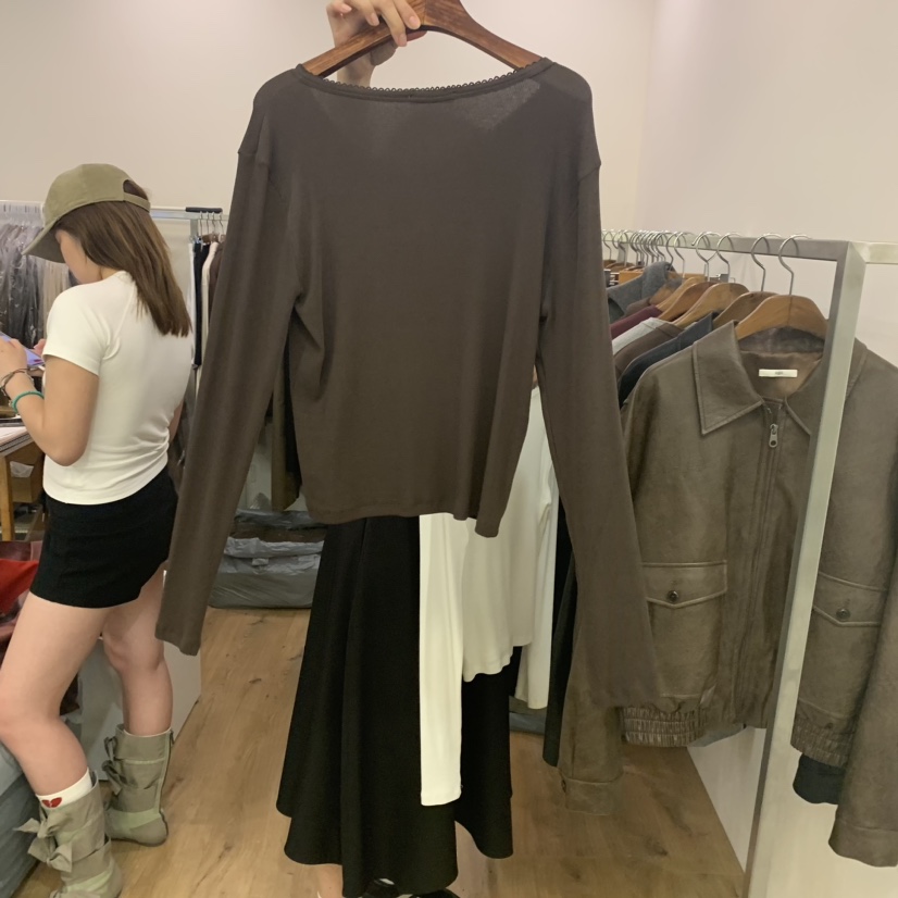 ago韓國直郵東大門實拍女裝新款真品時尚熱賣推薦休閑長袖T恤AGO長袖T恤