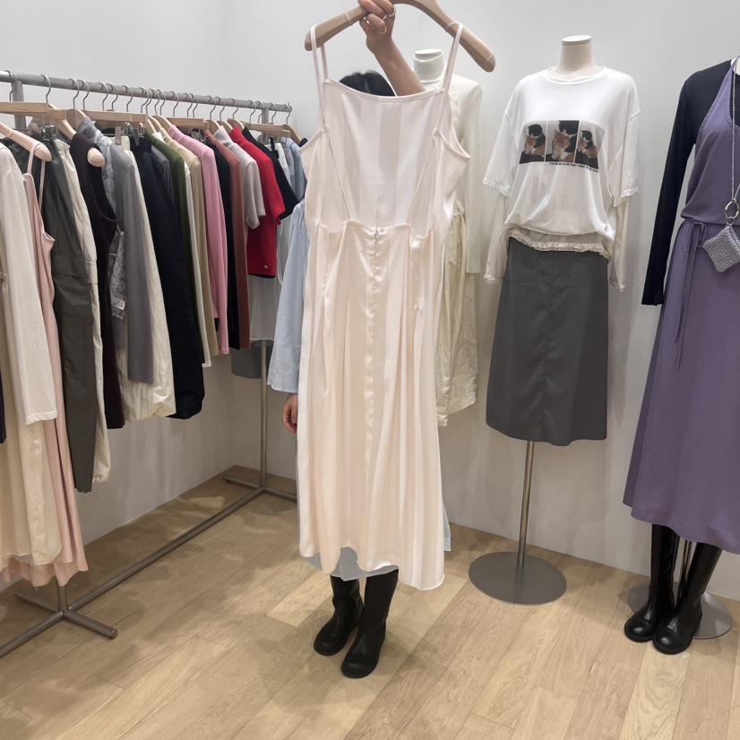 FURE韓國直郵東大門實拍女裝新品24秋冬時尚熱賣真品連衣裙FURE連衣裙