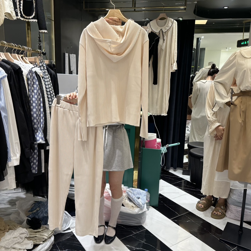 BE&be韓國直郵東大門代購女裝新款熱賣時尚休閑職業真品套裝BE&be套裝