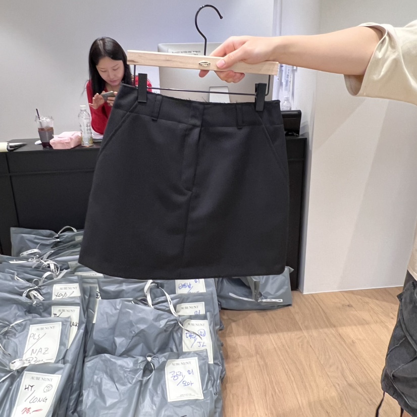 AUBE NUNT韓國直郵東大門實拍女裝新款時尚真品人氣職業短裙aube nunt短裙圖色2