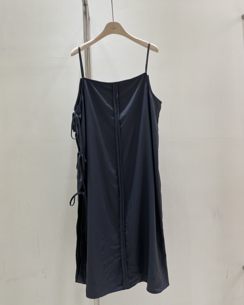 Magie韓國直郵東大門實拍女裝新品時尚職業休閑人氣24秋冬連衣裙Magie連衣裙圖色2