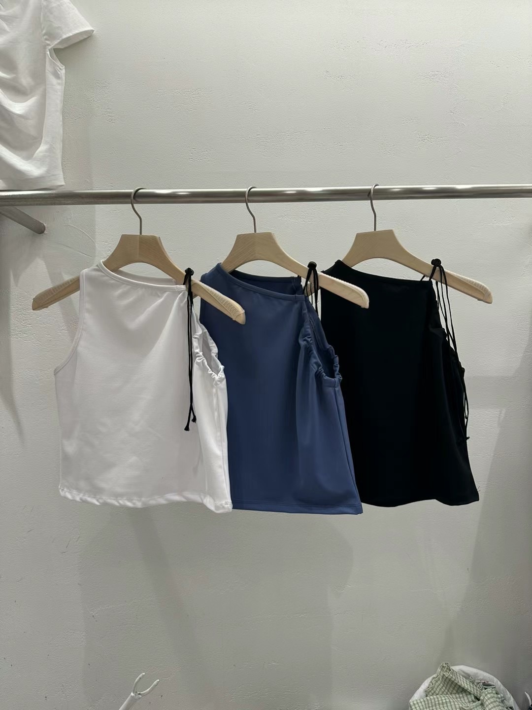 PLEASE韓國直郵東大門代購女裝新款推薦休閑人氣吊帶背心羊毛PLEASE吊帶/背心圖色3左三色