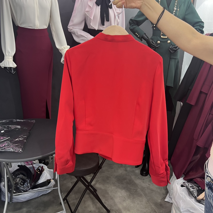 HYERI直郵韓國代購女裝新品24秋冬職業熱賣時尚襯衫蕾絲衫HYERI襯衫/蕾絲衫