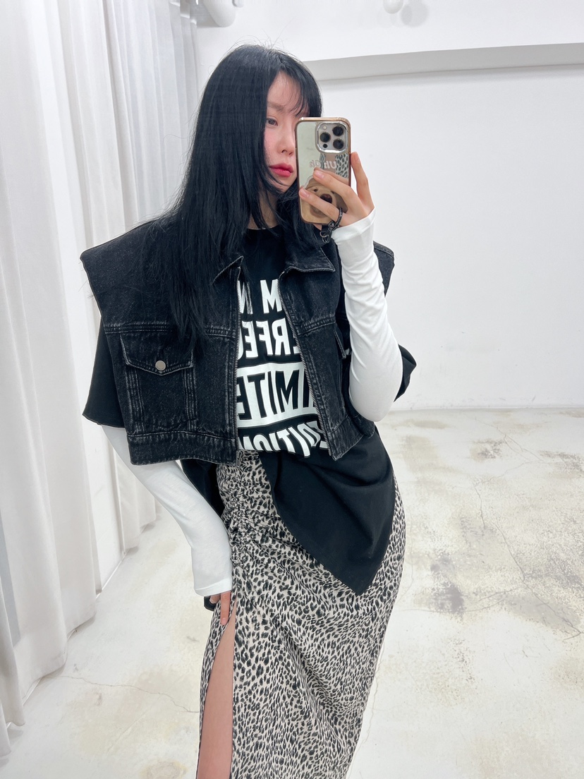 JENNIE韓國直郵東大門代購女裝新品推薦人氣24秋夏職業馬甲JENNIE/VENEFIT馬甲