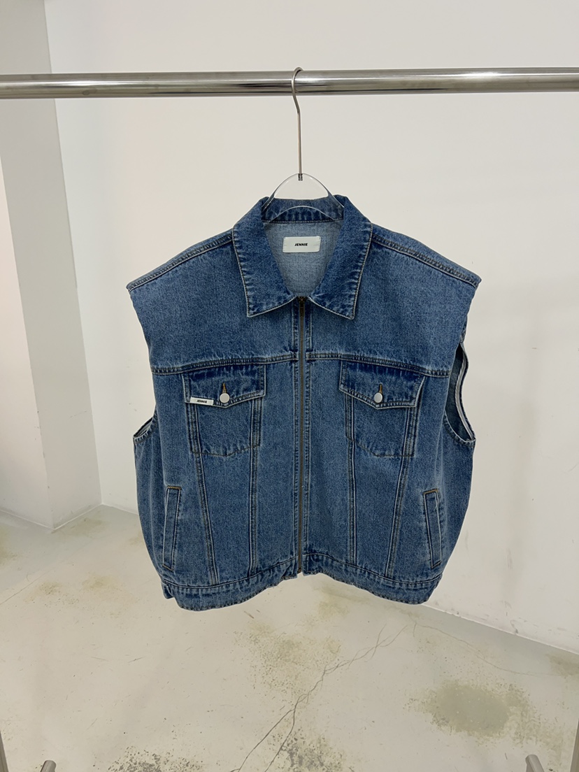 JENNIE韓國直郵東大門代購女裝新品推薦人氣24秋夏職業馬甲JENNIE/VENEFIT馬甲