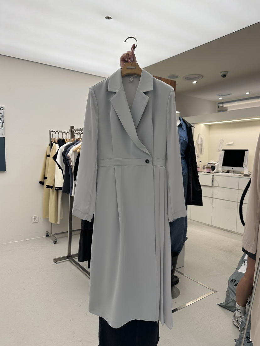 MER/ANGELO BIANCO韓國直郵東大門代購女裝新品推薦長款風衣MER/ANGELO BIANCO長款風衣圖色2