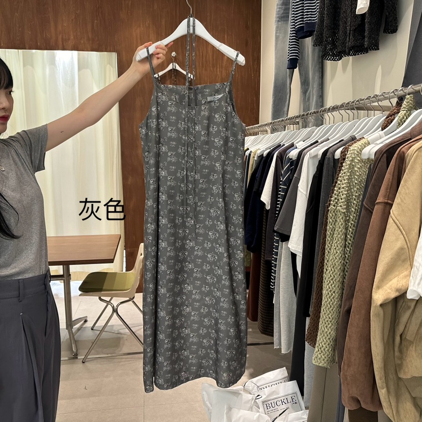 BUCKLE韓國直郵東大門代購女裝新款24秋冬休閑熱賣連衣裙BUCKLE連衣裙