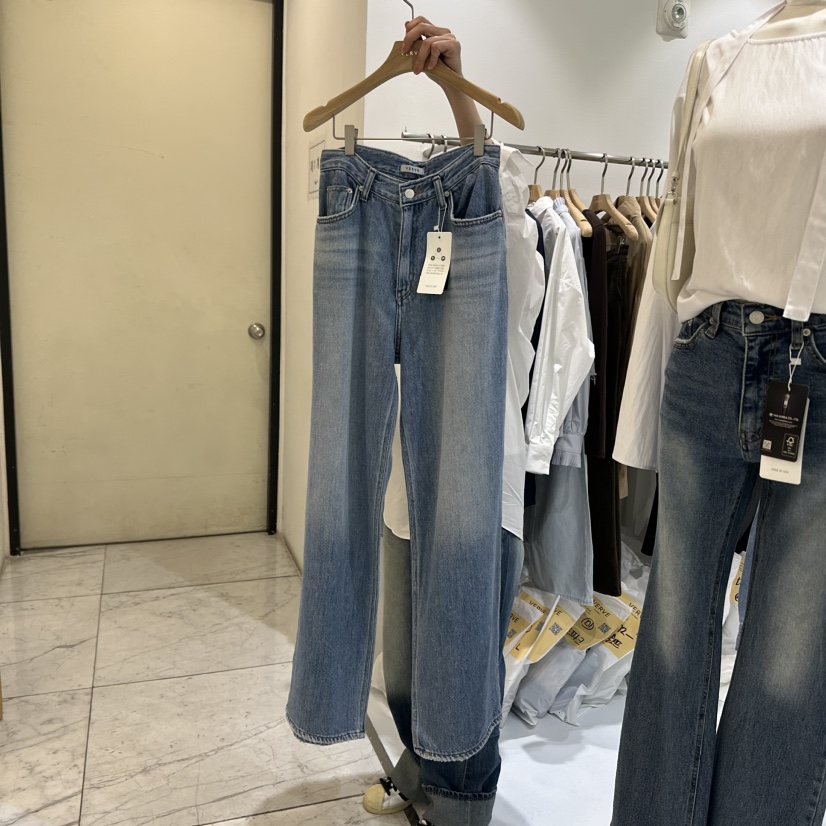 KIRKE韓國直郵東大門實拍女裝新品熱賣真品休閑職業人氣牛仔褲VERVE牛仔褲