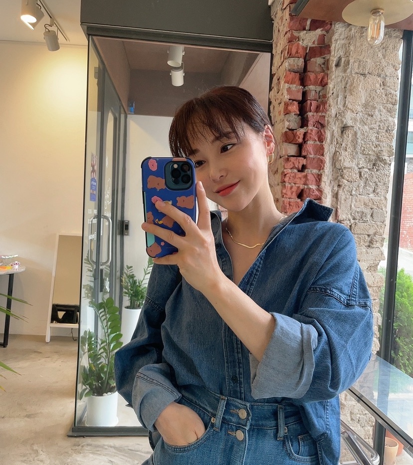 RIAH直郵韓國代購女裝新款24秋冬職業時尚推薦襯衫蕾絲衫RIAH襯衫/蕾絲衫