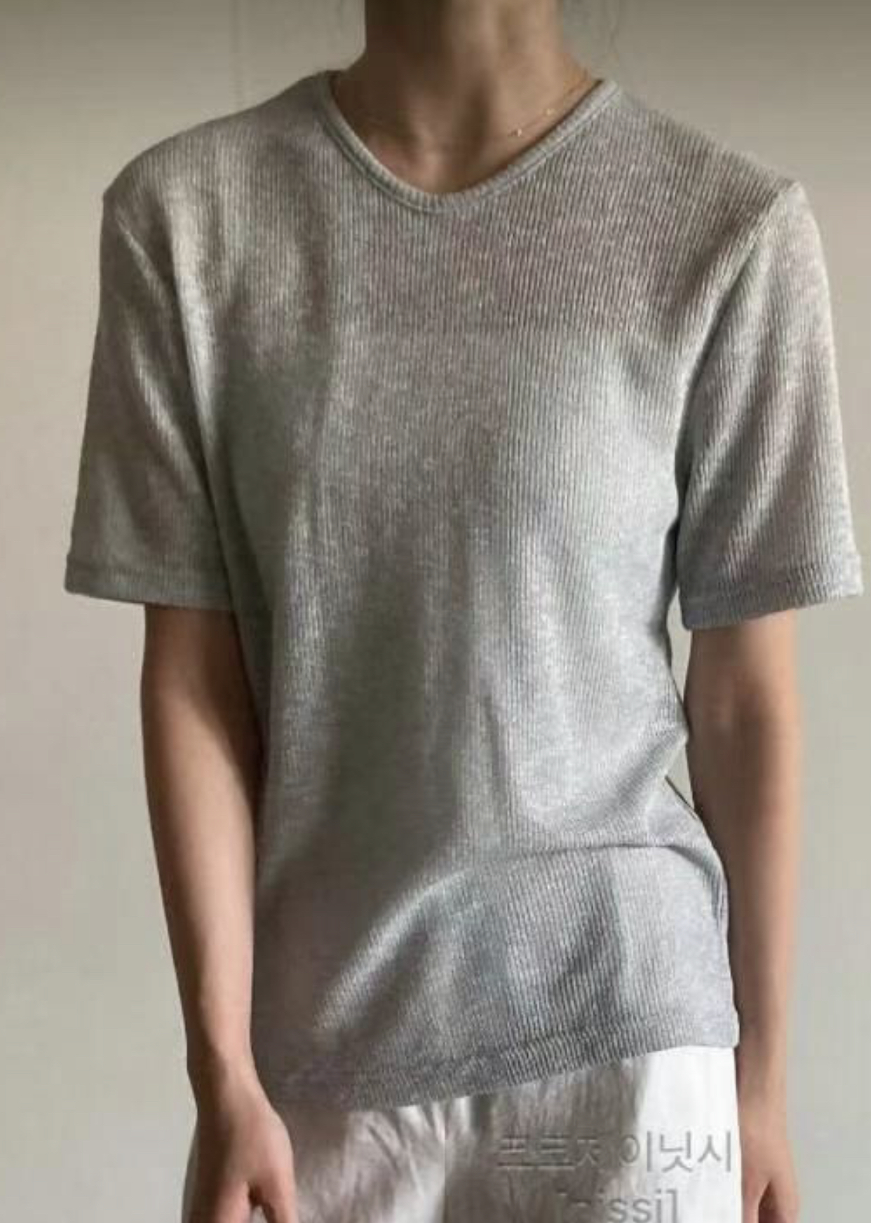 cocojnissi韓國直郵東大門實拍女裝新品休閑真品人氣24秋冬T恤cocojnissiT恤圖色2