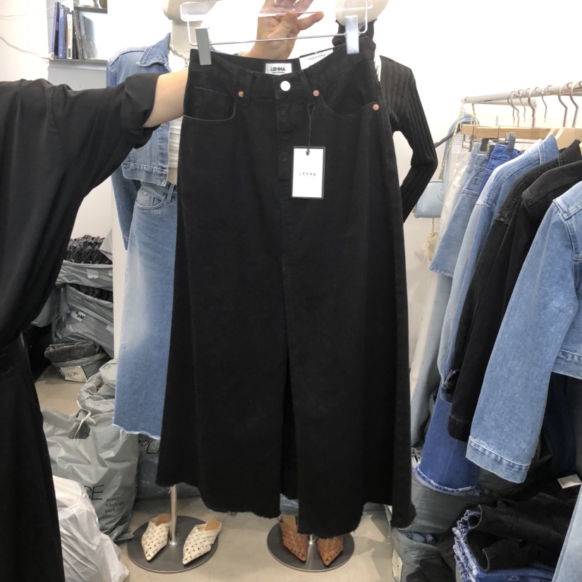 LEHNA韓國直郵東大門實拍女裝新品真品人氣熱賣24秋冬牛仔褲LEHNA牛仔褲圖色1