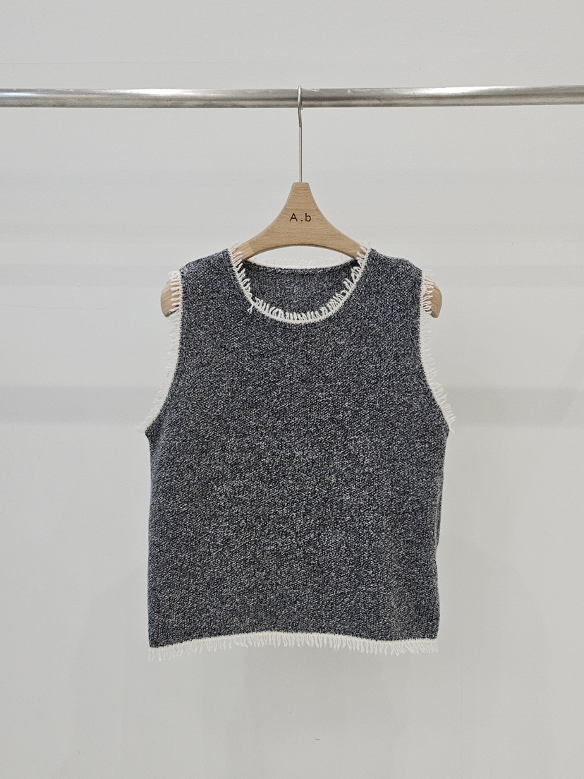 A.b/AUTUMN BEIGE韓國直郵東大門實拍女裝新品人氣吊帶背心A.b/AUTUMN BEIGE吊帶/背心