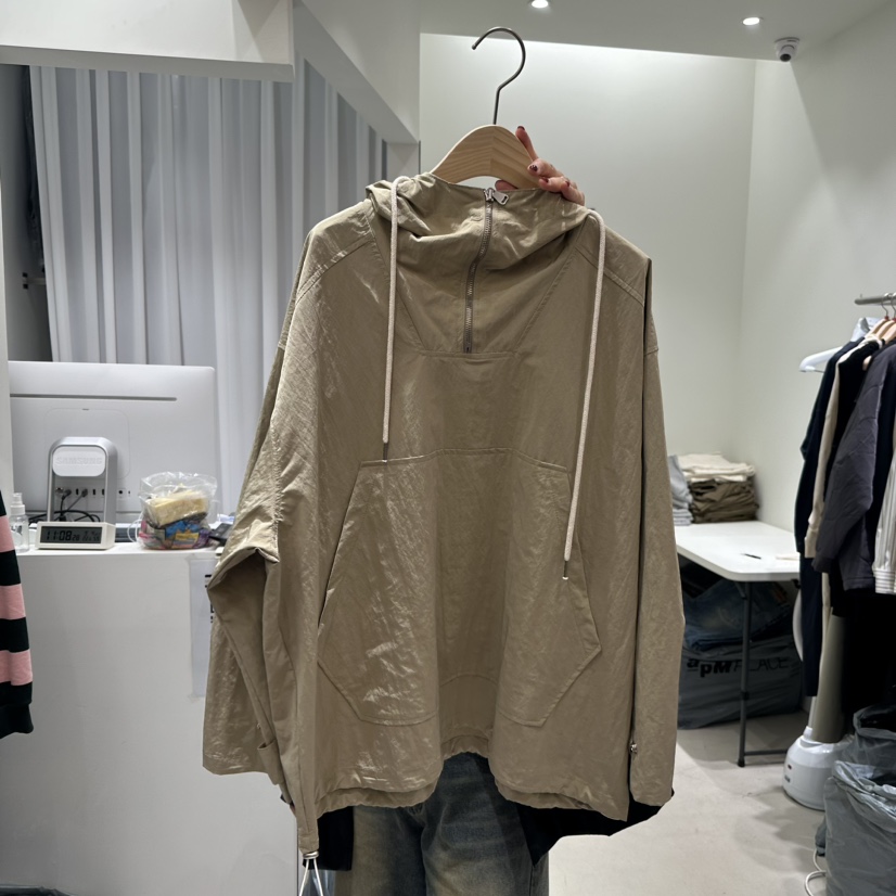 URBANE-P直郵韓國代購女裝新品時尚人氣職業休閑熱賣衛衣兜帽URBANE-P衛衣圖色1