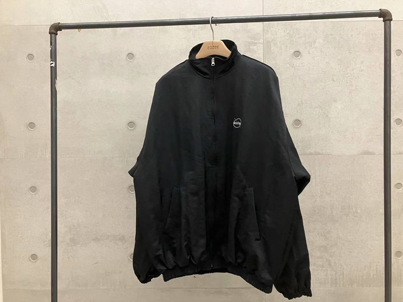 HAZZLE-男裝直郵韓國代購女裝新品休閑推薦時尚夾克刺繡拉鏈HAZZLE夾克圖色3