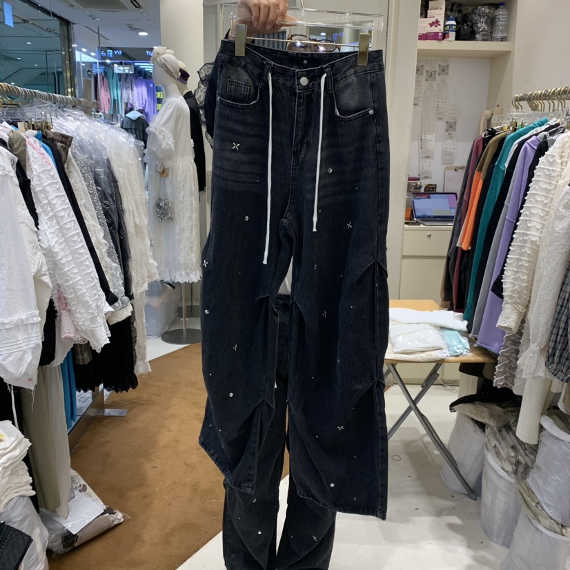81 MARKET韓國直郵東大門實拍女裝新品時尚24秋冬牛仔褲81 MARKET-L牛仔褲