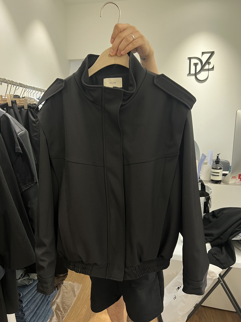 DOUZE韓國直郵東大門代購女裝新款推薦熱賣休閑人氣時尚夾克DOUZE夾克圖色2