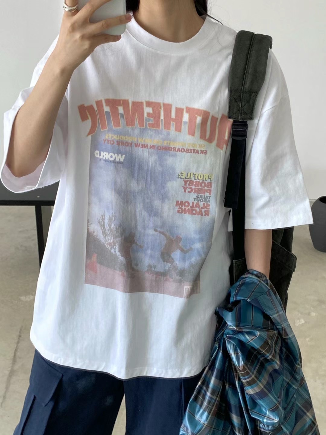 AUTHENTIC韓國直郵女裝新品真品休閑24秋冬職業人氣時尚T恤AUTHENTICT恤圖色1