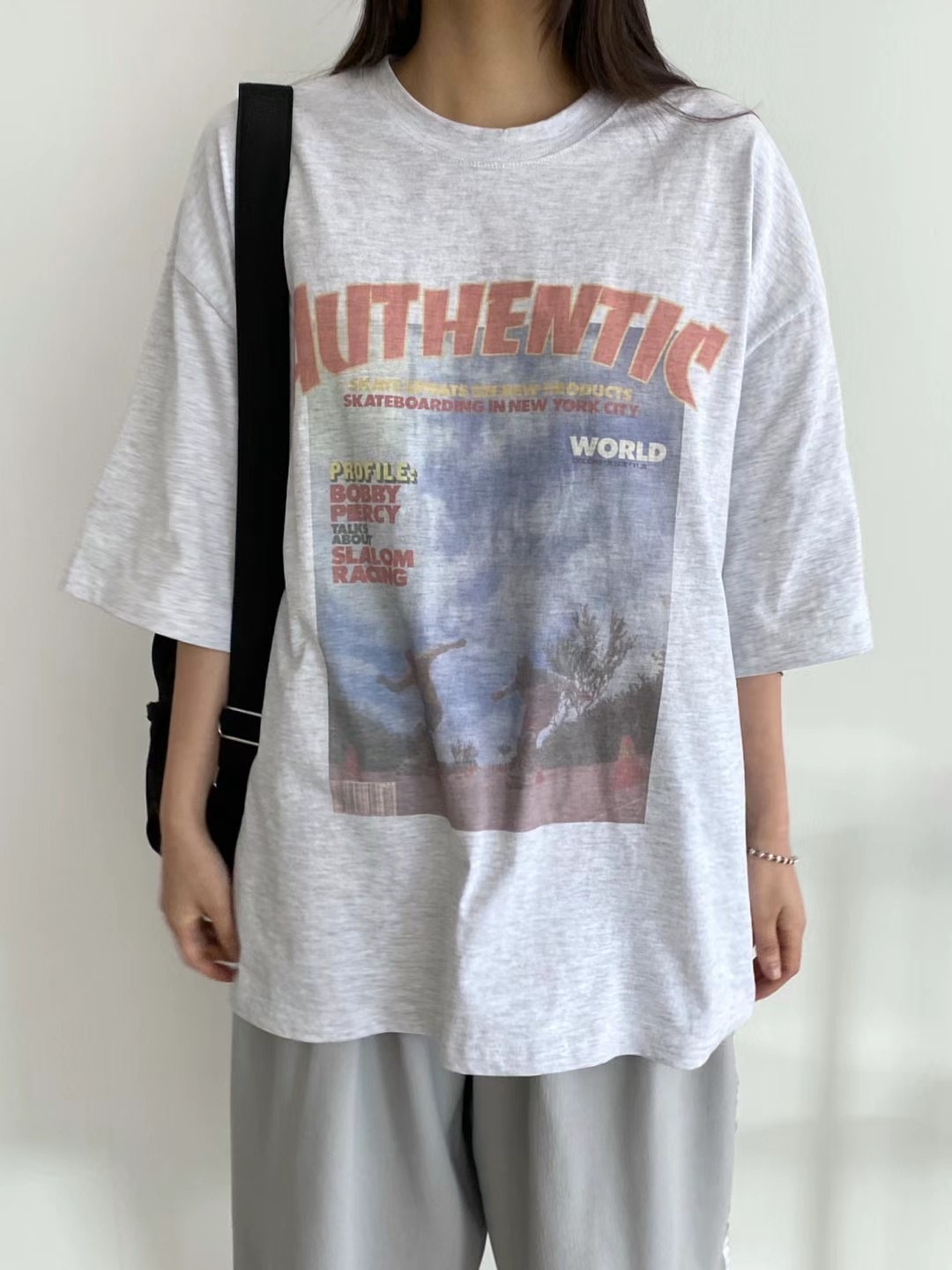 AUTHENTIC韓國直郵女裝新品真品休閑24秋冬職業人氣時尚T恤AUTHENTICT恤圖色2
