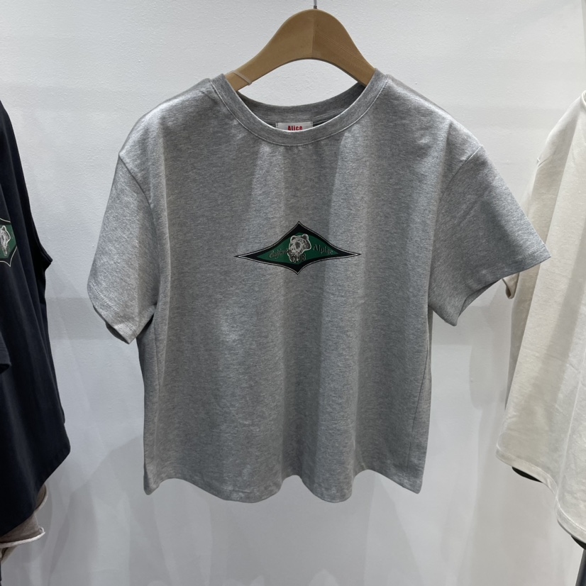 plat/ALICE N GIA直郵韓國代購女裝新品人氣時尚職業T恤Platseoul/ALICE N GIAT恤