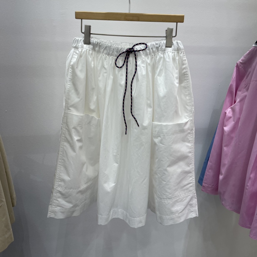 plat/ALICE N GIA韓國直郵東大門代購女裝新款推薦人氣短裙Platseoul/ALICE N GIA短裙圖色5